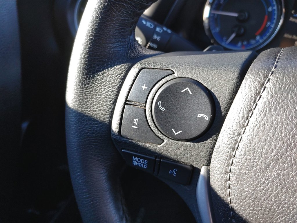 2018 Toyota Corolla SE | Sunroof | Cam | USB | Heated Seats in Saint John, New Brunswick - 20 - w1024h768px