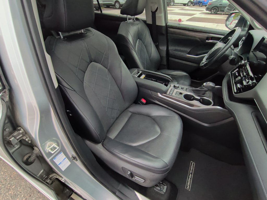 2020 Toyota HIGHLANDER PLATINUM | Leather | Sunroof | Cam in Saint John, New Brunswick - 41 - w1024h768px