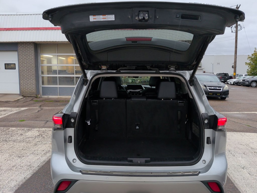 2020 Toyota HIGHLANDER PLATINUM | Leather | Sunroof | Cam in Saint John, New Brunswick - 35 - w1024h768px