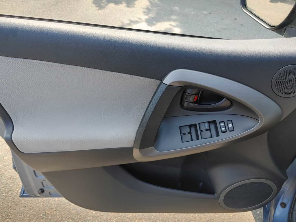 2012 Toyota RAV4 Base | USB | Bluetooth | CD | Cruise in Saint John, New Brunswick - 25 - w1024h768px