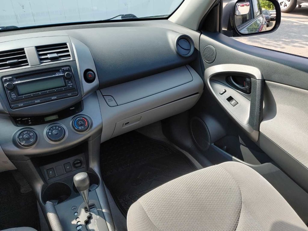 2012 Toyota RAV4 Base | USB | Bluetooth | CD | Cruise in Saint John, New Brunswick - 40 - w1024h768px