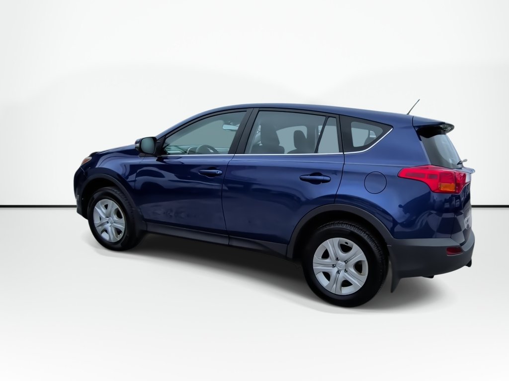 2015 Toyota RAV4 LE | Cam | USB | Air Conditioning in Saint John, New Brunswick - 6 - w1024h768px