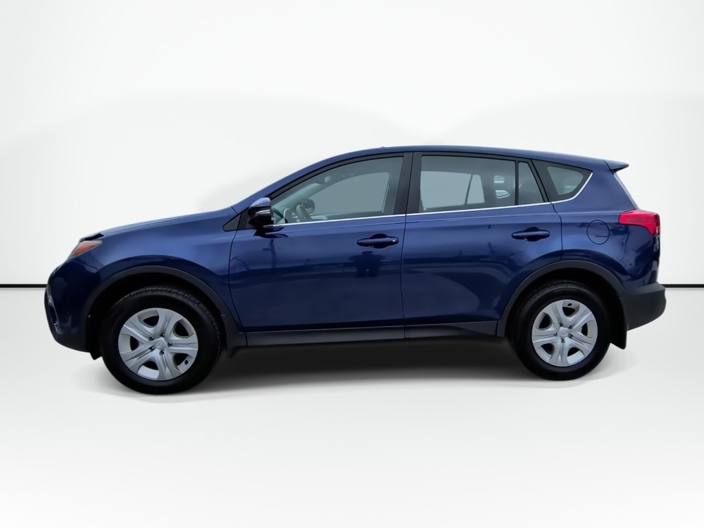 2015 Toyota RAV4 LE | Cam | USB | Air Conditioning in Saint John, New Brunswick - 5 - w1024h768px