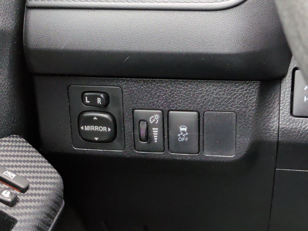 2015 Toyota RAV4 LE | Cam | USB | Air Conditioning in Saint John, New Brunswick - 22 - w1024h768px