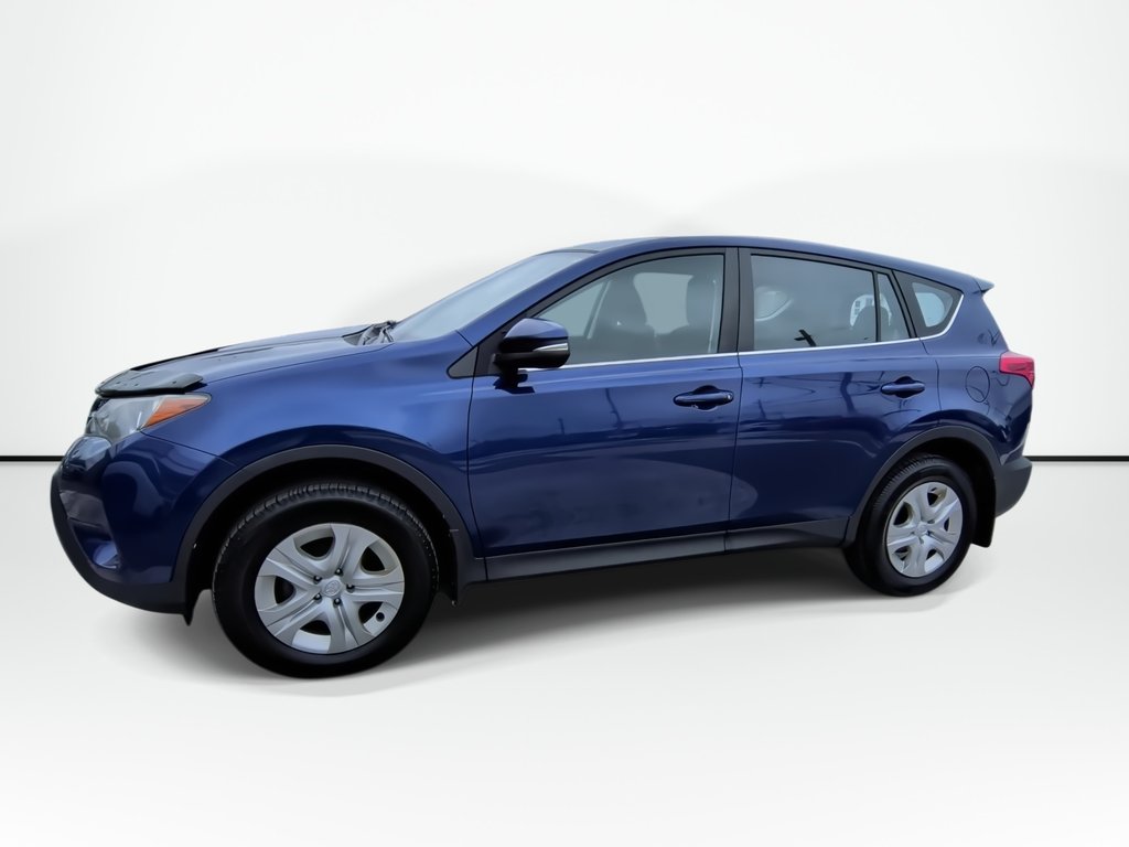 2015 Toyota RAV4 LE | Cam | USB | Air Conditioning in Saint John, New Brunswick - 4 - w1024h768px