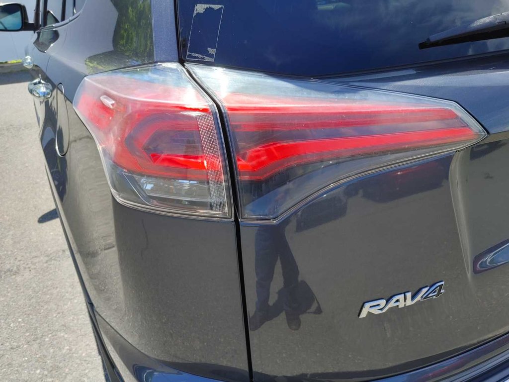 2017 Toyota RAV4 Limited | Leather | Roof | Nav in Saint John, New Brunswick - 17 - w1024h768px
