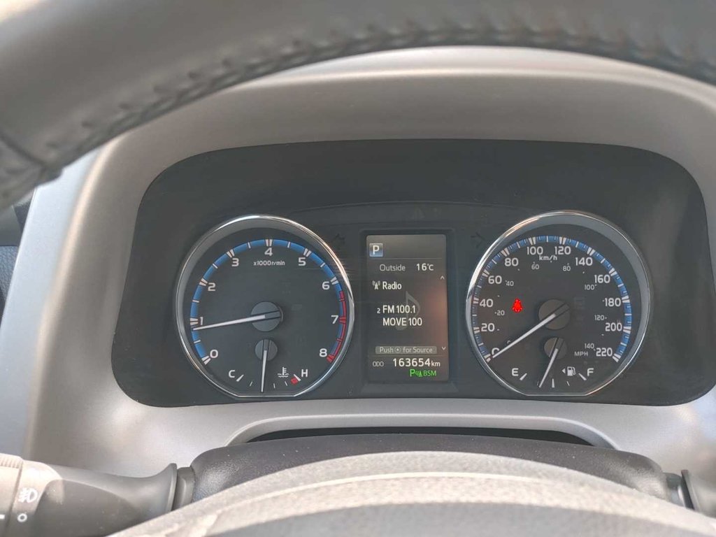 2017 Toyota RAV4 Limited | Leather | Roof | Nav in Saint John, New Brunswick - 43 - w1024h768px