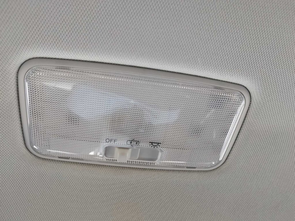 2017 Toyota RAV4 Limited | Leather | Roof | Nav in Saint John, New Brunswick - 54 - w1024h768px