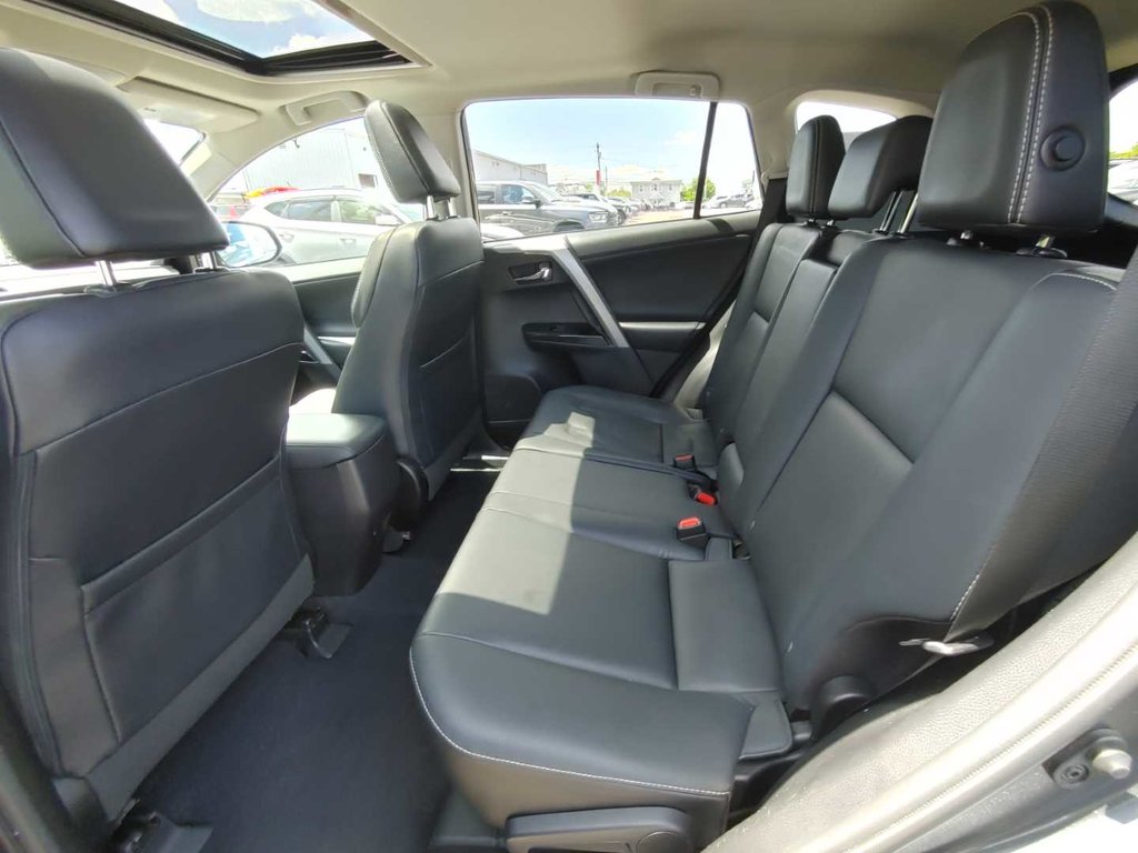 2017 Toyota RAV4 Limited | Leather | Roof | Nav in Saint John, New Brunswick - 28 - w1024h768px