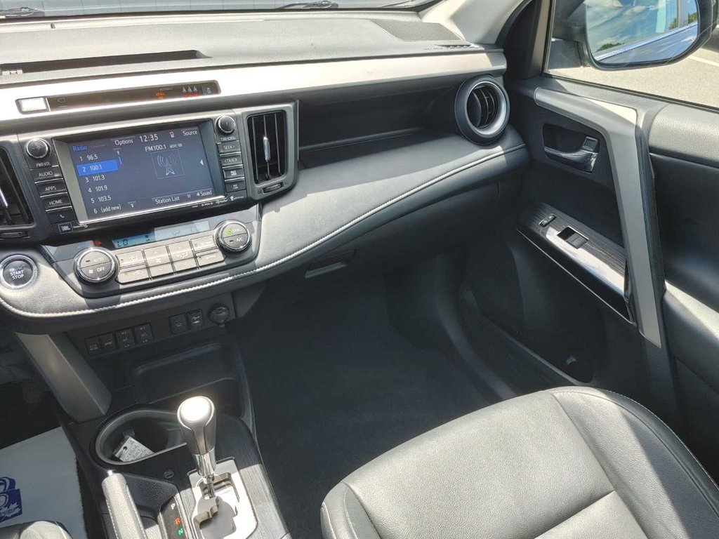 2017 Toyota RAV4 Limited | Leather | Roof | Nav in Saint John, New Brunswick - 40 - w1024h768px