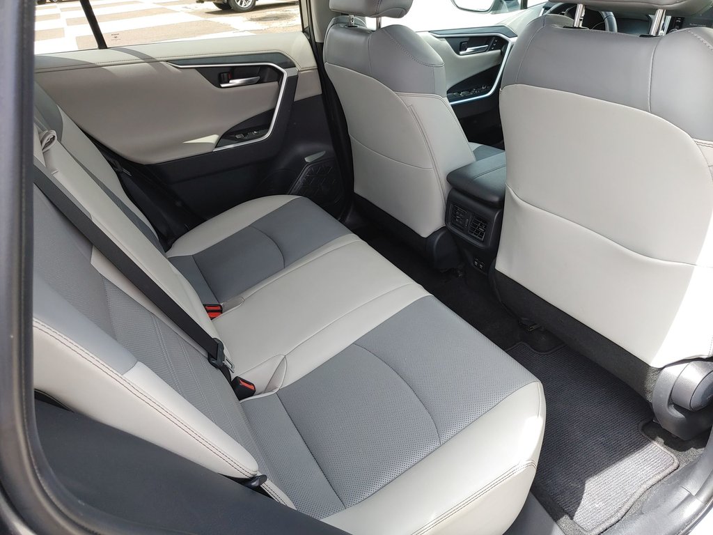 2019 Toyota RAV4 LIMITED in Saint John, New Brunswick - 36 - w1024h768px