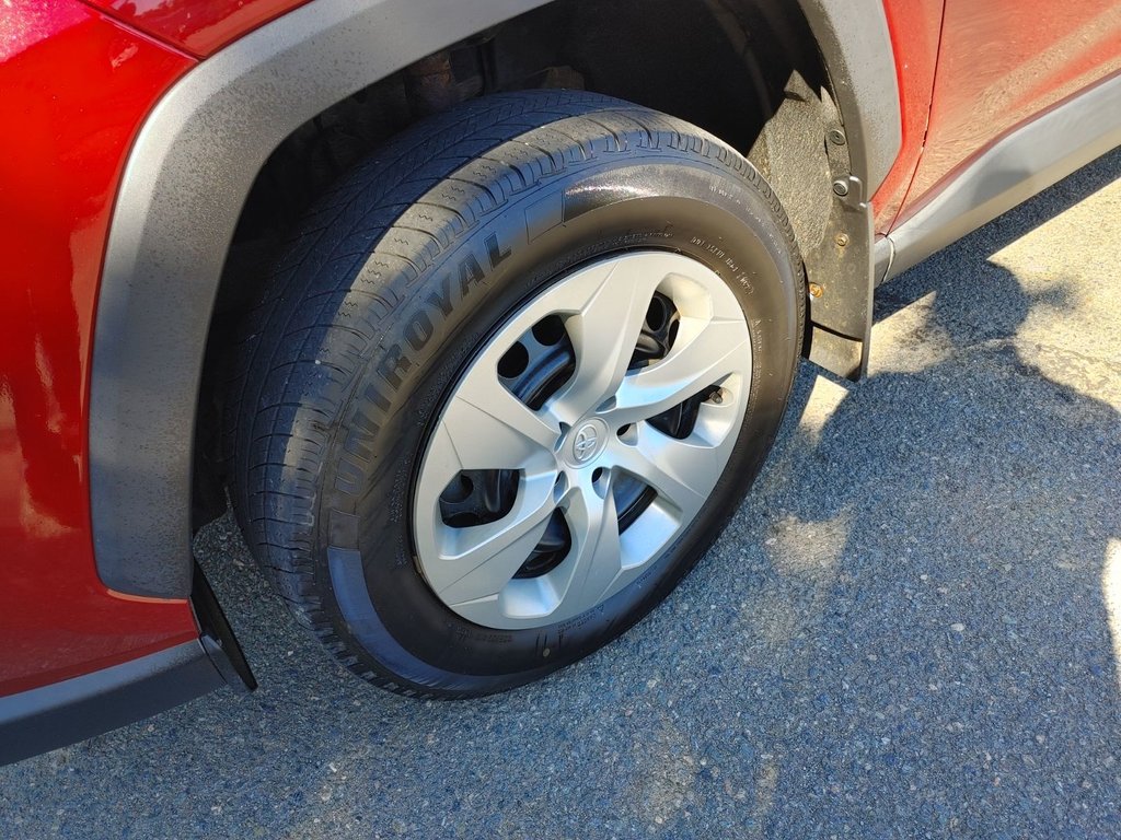 2020 Toyota RAV4 in Antigonish, Nova Scotia - 11 - w1024h768px