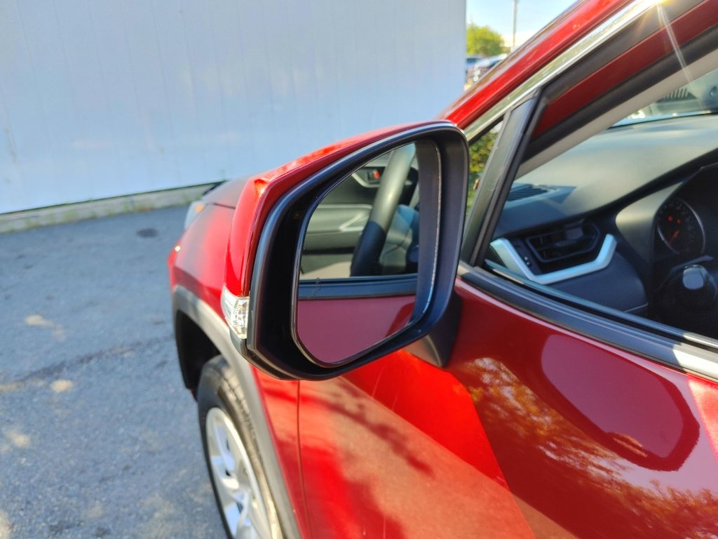 2020 Toyota RAV4 in Antigonish, Nova Scotia - 13 - w1024h768px