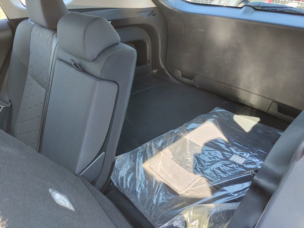 2020 Toyota RAV4 in Antigonish, Nova Scotia - 33 - w1024h768px