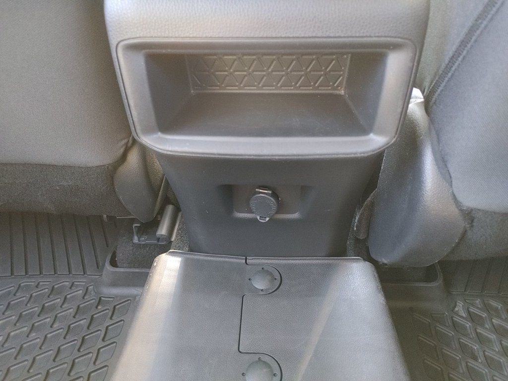 2020 Toyota RAV4 in Antigonish, Nova Scotia - 58 - w1024h768px