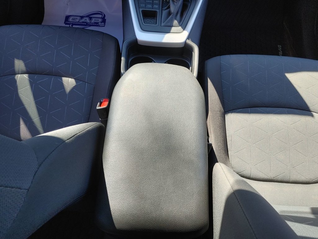 2020 Toyota RAV4 in Antigonish, Nova Scotia - 57 - w1024h768px