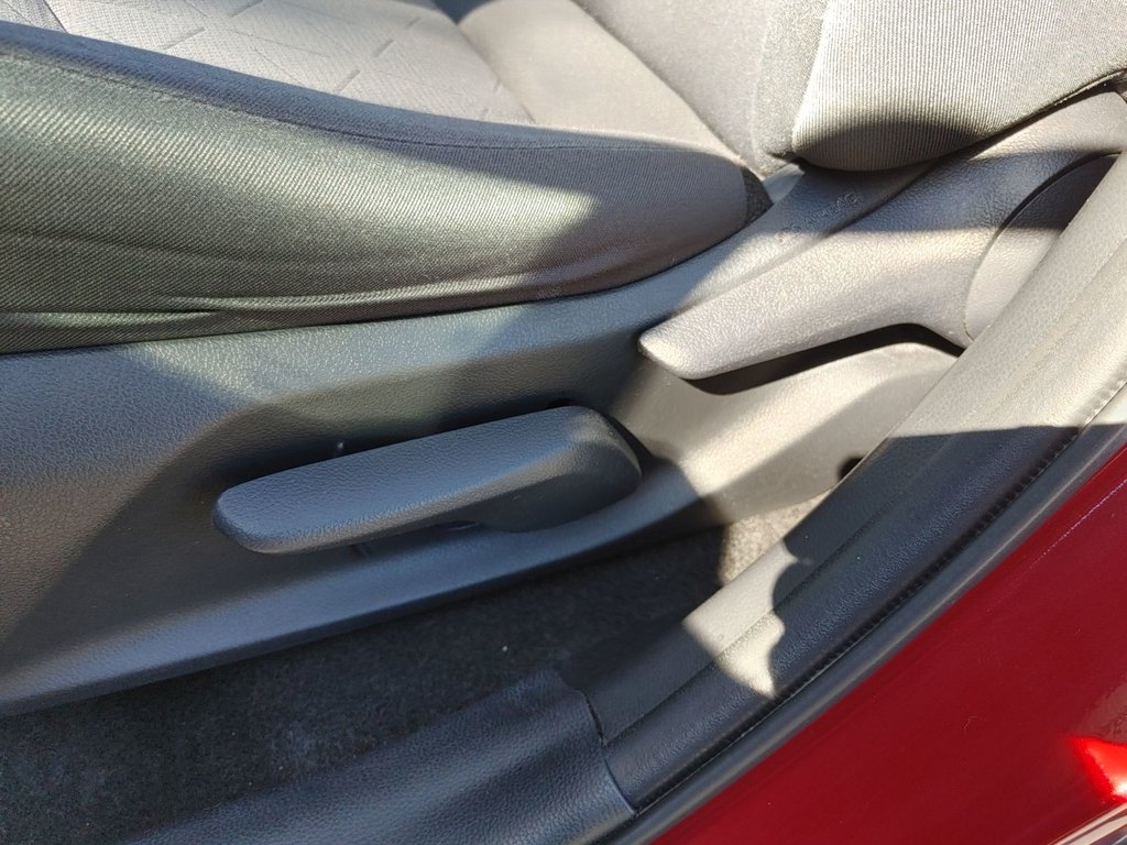 2020 Toyota RAV4 in Antigonish, Nova Scotia - 28 - w1024h768px