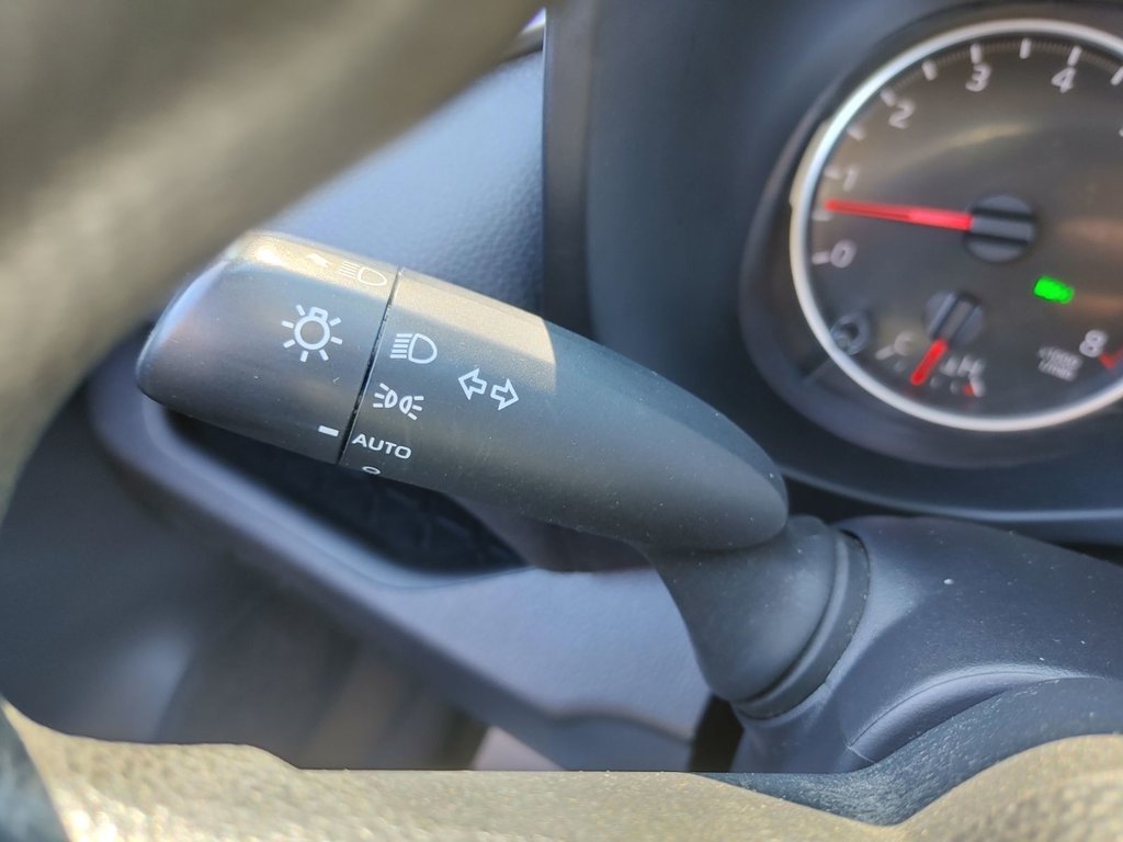 2020 Toyota RAV4 in Antigonish, Nova Scotia - 51 - w1024h768px