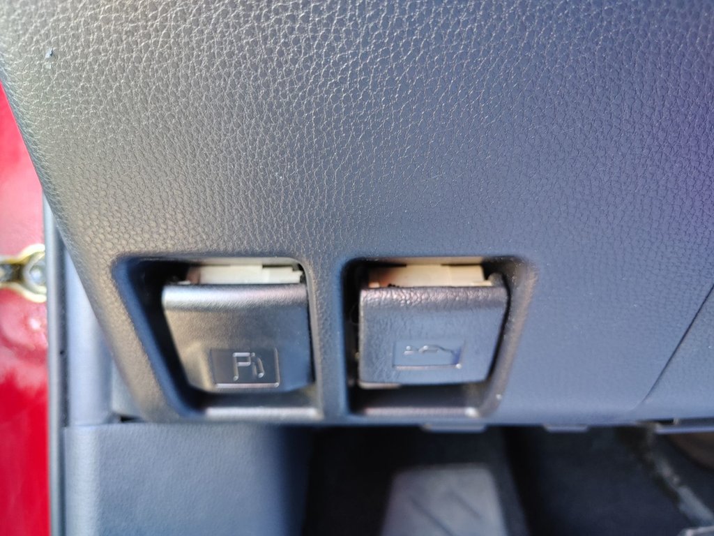 2020 Toyota RAV4 in Antigonish, Nova Scotia - 29 - w1024h768px