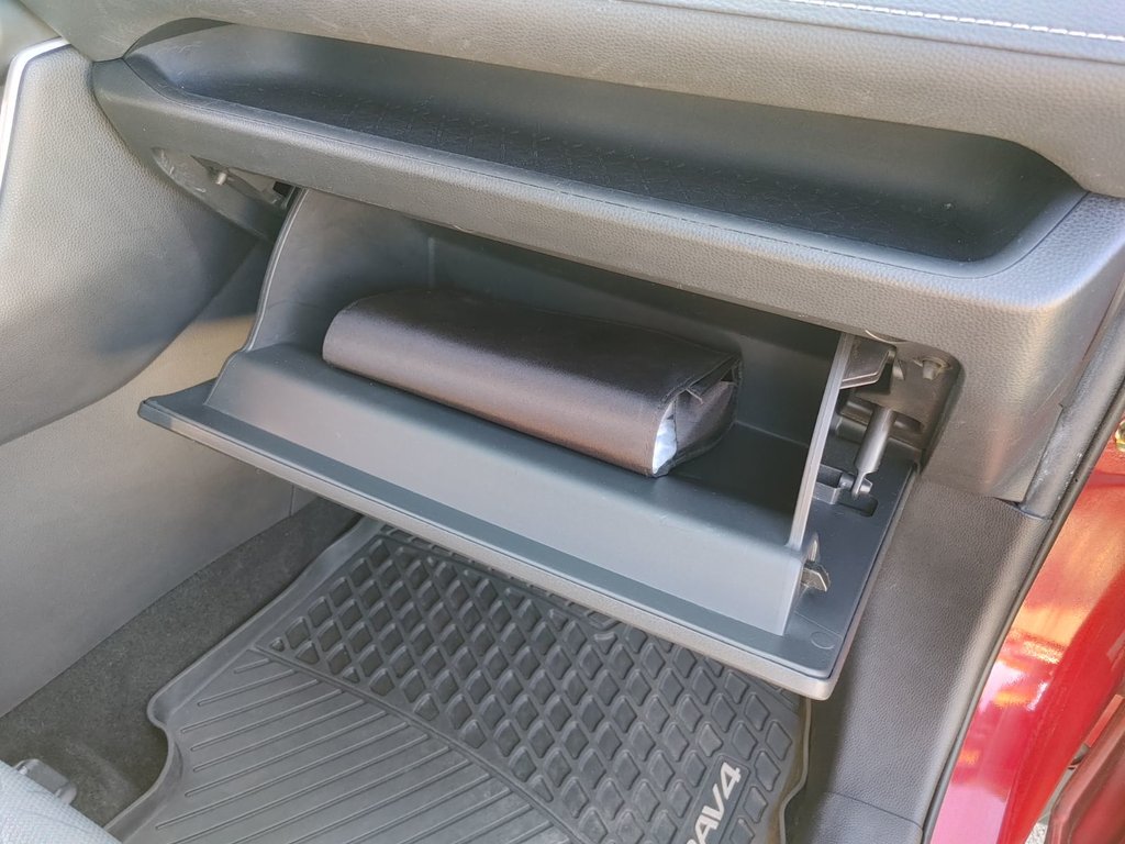 2020 Toyota RAV4 in Antigonish, Nova Scotia - 41 - w1024h768px
