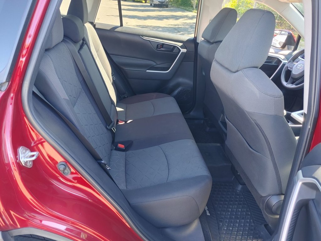 2020 Toyota RAV4 in Antigonish, Nova Scotia - 36 - w1024h768px