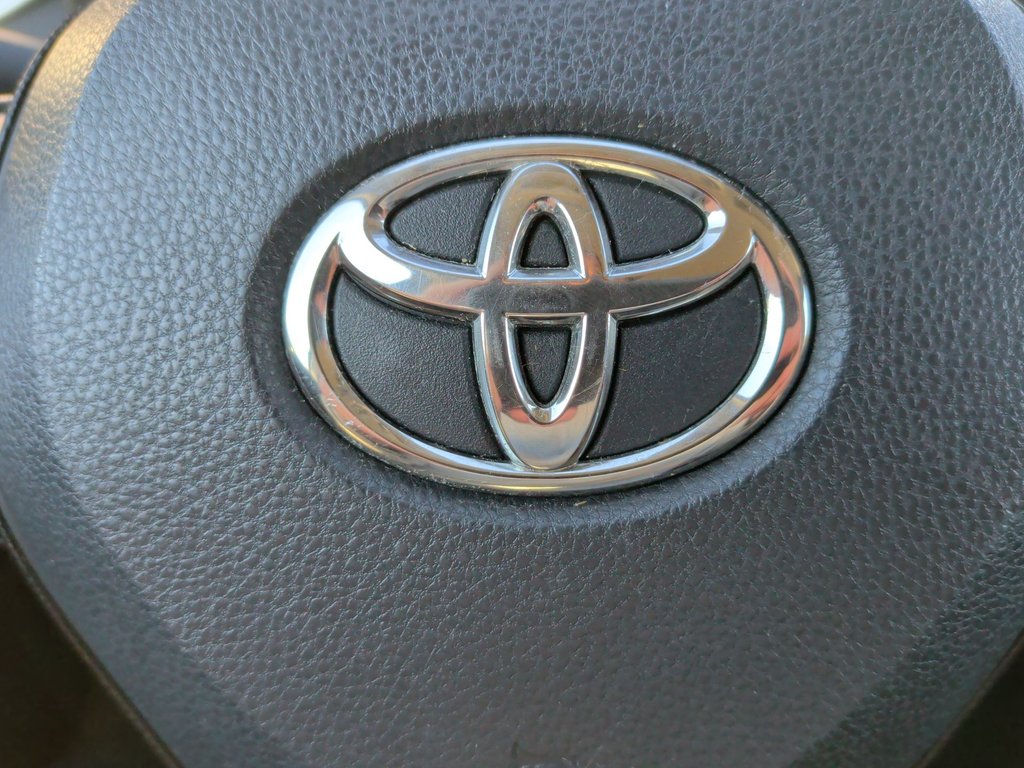2021 Toyota RAV4 LE | Cam | USB | Heated Seats in Saint John, New Brunswick - 19 - w1024h768px