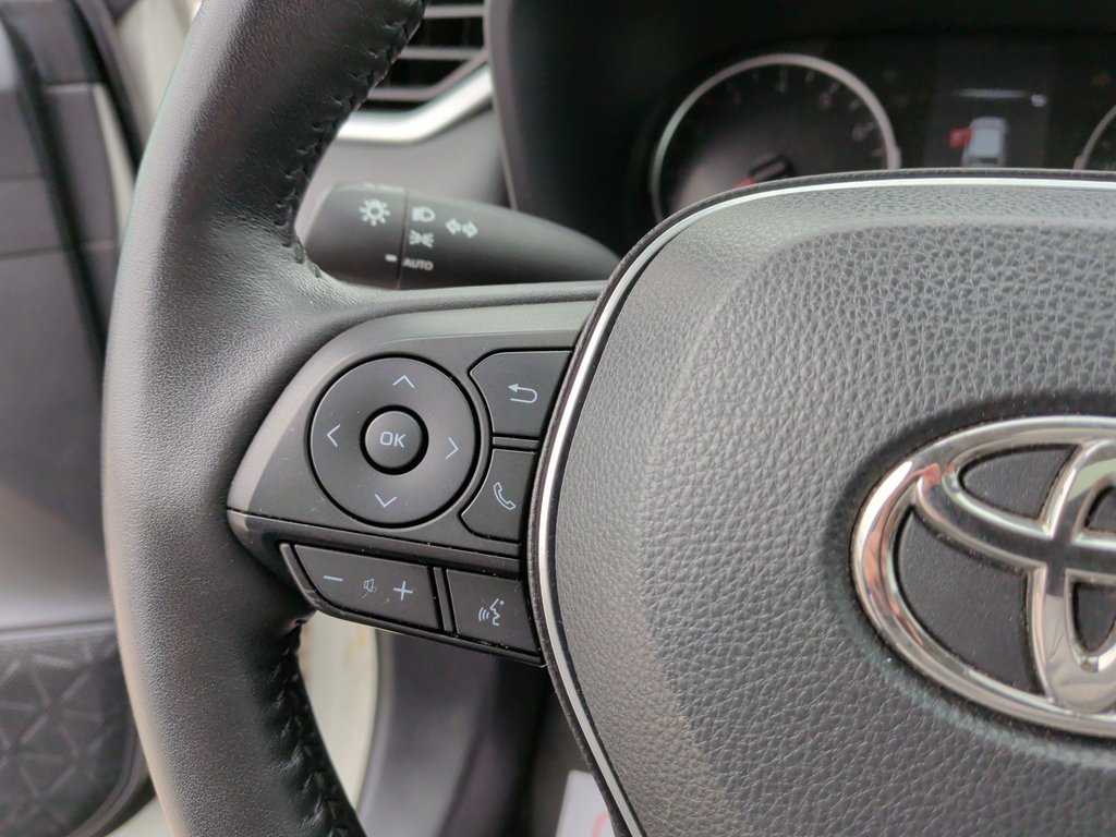 2022 Toyota RAV4 XLE | Sunroof | Cam | USB | HtdSeats in Saint John, New Brunswick - 20 - w1024h768px