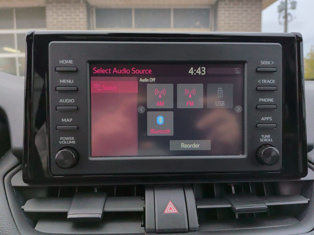 2022 Toyota RAV4 XLE | Sunroof | Cam | USB | HtdSeats in Saint John, New Brunswick - 25 - w1024h768px