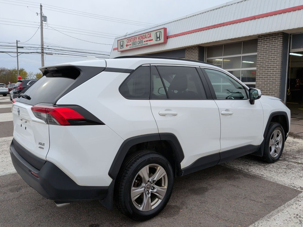 2022 Toyota RAV4 XLE | Sunroof | Cam | USB | HtdSeats in Saint John, New Brunswick - 45 - w1024h768px