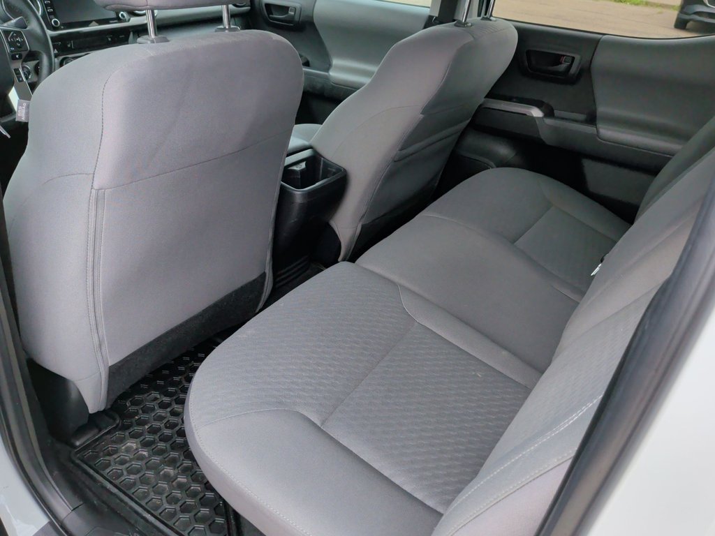2023 Toyota Tacoma 4x4 | Cam | USB | Heated Seats in Saint John, New Brunswick - 31 - w1024h768px