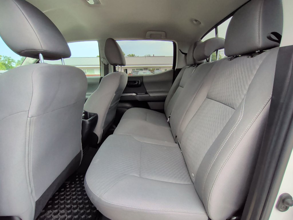 2023 Toyota Tacoma 4x4 | Cam | USB | Heated Seats in Saint John, New Brunswick - 32 - w1024h768px