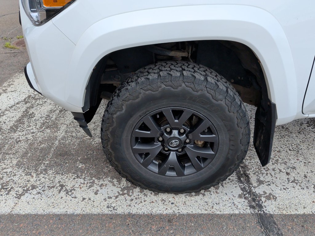 2023 Toyota Tacoma 4x4 | Cam | USB | Heated Seats in Saint John, New Brunswick - 10 - w1024h768px