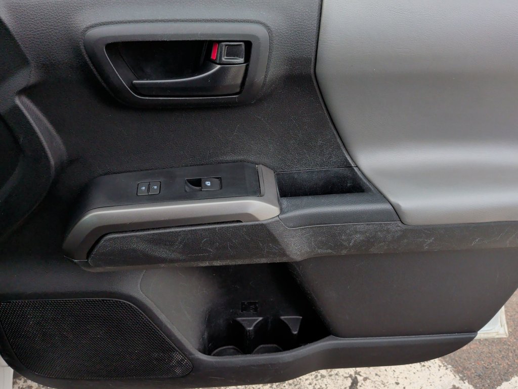 2023 Toyota Tacoma 4x4 | Cam | USB | Heated Seats in Saint John, New Brunswick - 42 - w1024h768px