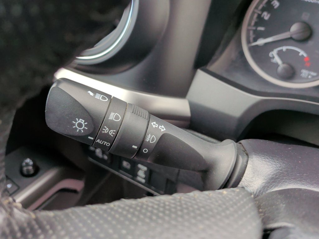 2023 Toyota Tacoma 4x4 | Cam | USB | Heated Seats in Saint John, New Brunswick - 18 - w1024h768px