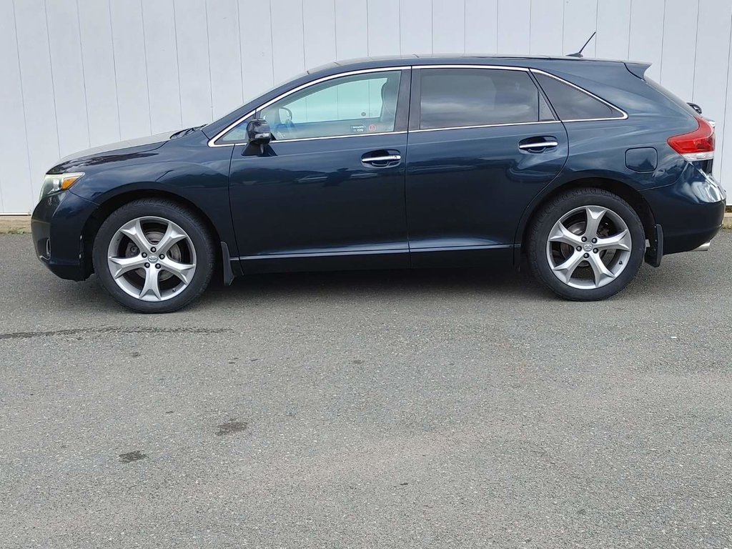 2013  Venza Limited | Leather | PanoRoof | Cam | USB | XM in Saint John, New Brunswick - 6 - w1024h768px