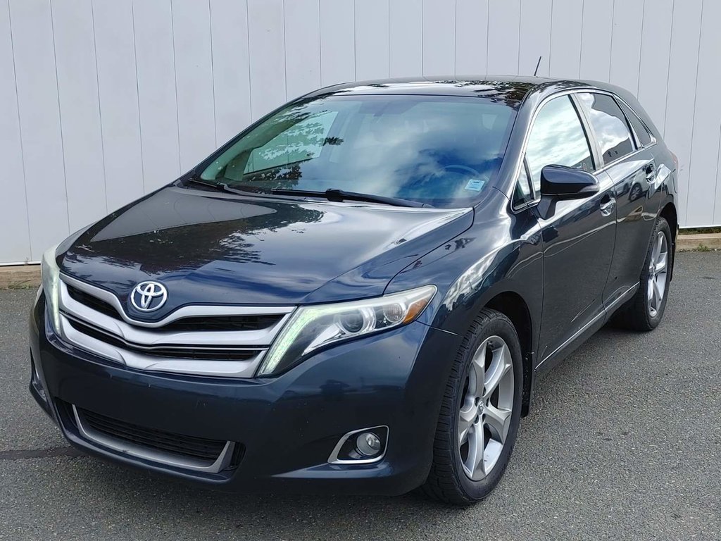 2013  Venza Limited | Leather | PanoRoof | Cam | USB | XM in Saint John, New Brunswick - 7 - w1024h768px