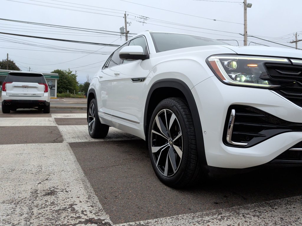 2026 Volkswagen Atlas Cross Sport Execline | Massaging Seats | Sunroof | Cam in Saint John, New Brunswick - 45 - w1024h768px