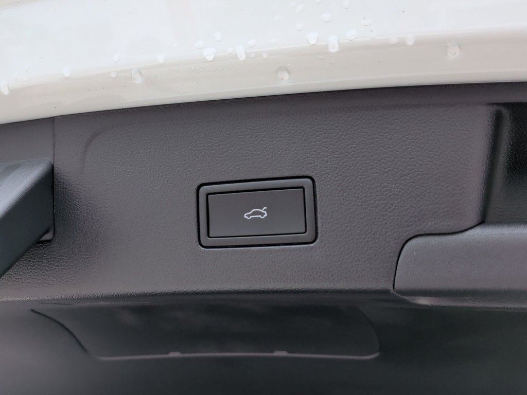 2026 Volkswagen Atlas Cross Sport Execline | Massaging Seats | Sunroof | Cam in Saint John, New Brunswick - 44 - w1024h768px