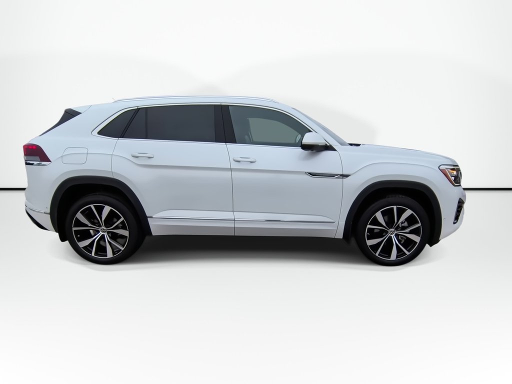 2026 Volkswagen Atlas Cross Sport Execline | Massaging Seats | Sunroof | Cam in Saint John, New Brunswick - 9 - w1024h768px