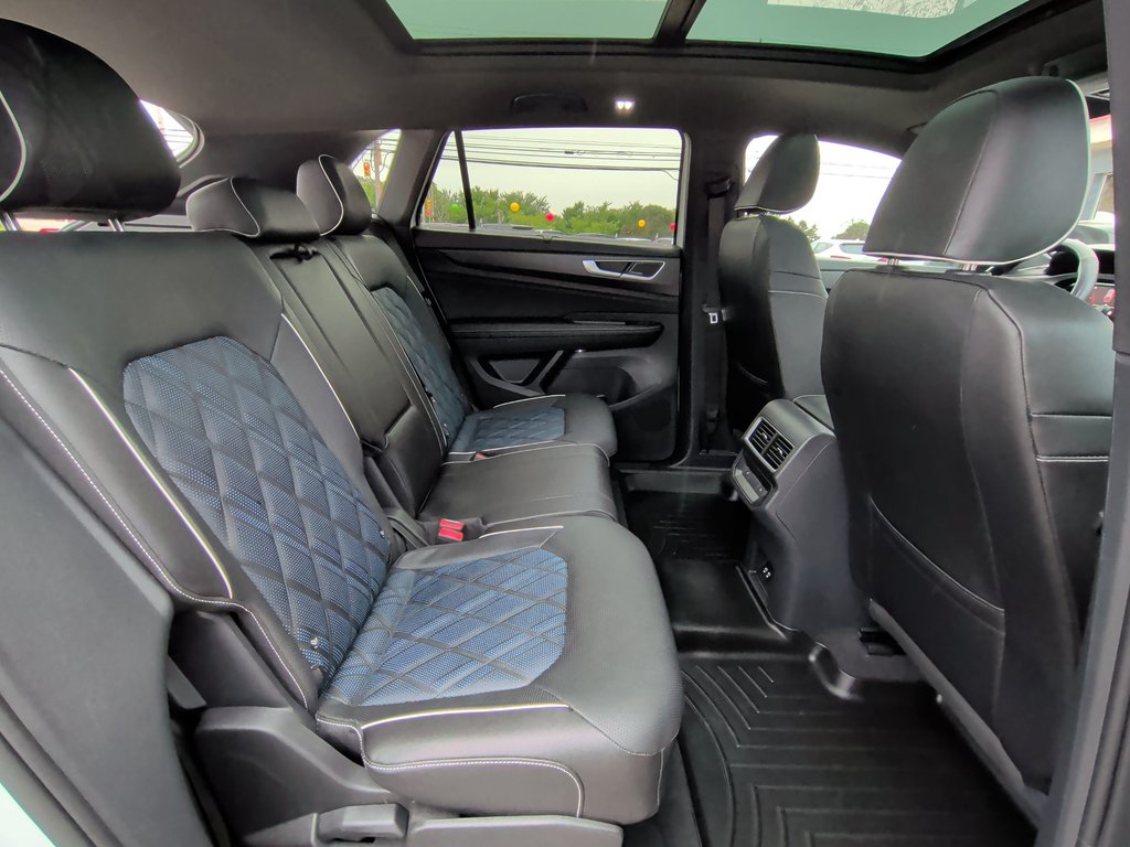 2026 Volkswagen Atlas Cross Sport Execline | Massaging Seats | Sunroof | Cam in Saint John, New Brunswick - 36 - w1024h768px