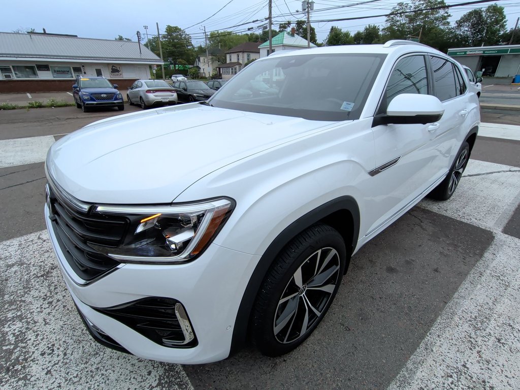 2026 Volkswagen Atlas Cross Sport Execline | Massaging Seats | Sunroof | Cam in Saint John, New Brunswick - 47 - w1024h768px