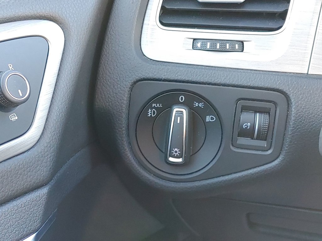 Volkswagen Golf Trendline | Diesel | USB | Heated Seats 2015 à Saint John, Nouveau-Brunswick - 22 - w1024h768px