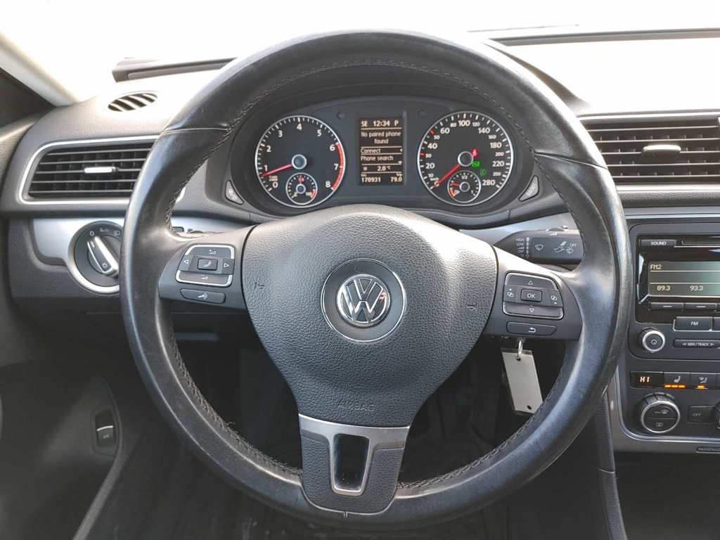 2013 Volkswagen Passat in Antigonish, Nova Scotia - 48 - w1024h768px