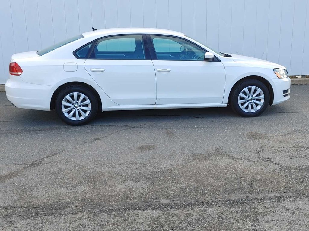 2013 Volkswagen Passat in Antigonish, Nova Scotia - 2 - w1024h768px