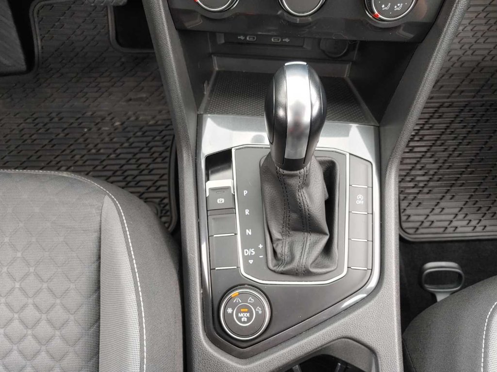 Volkswagen Tiguan TRENDLINE | Cam | USB | HtdSeat | Warranty to 2026 2021 à Saint John, Nouveau-Brunswick - 52 - w1024h768px