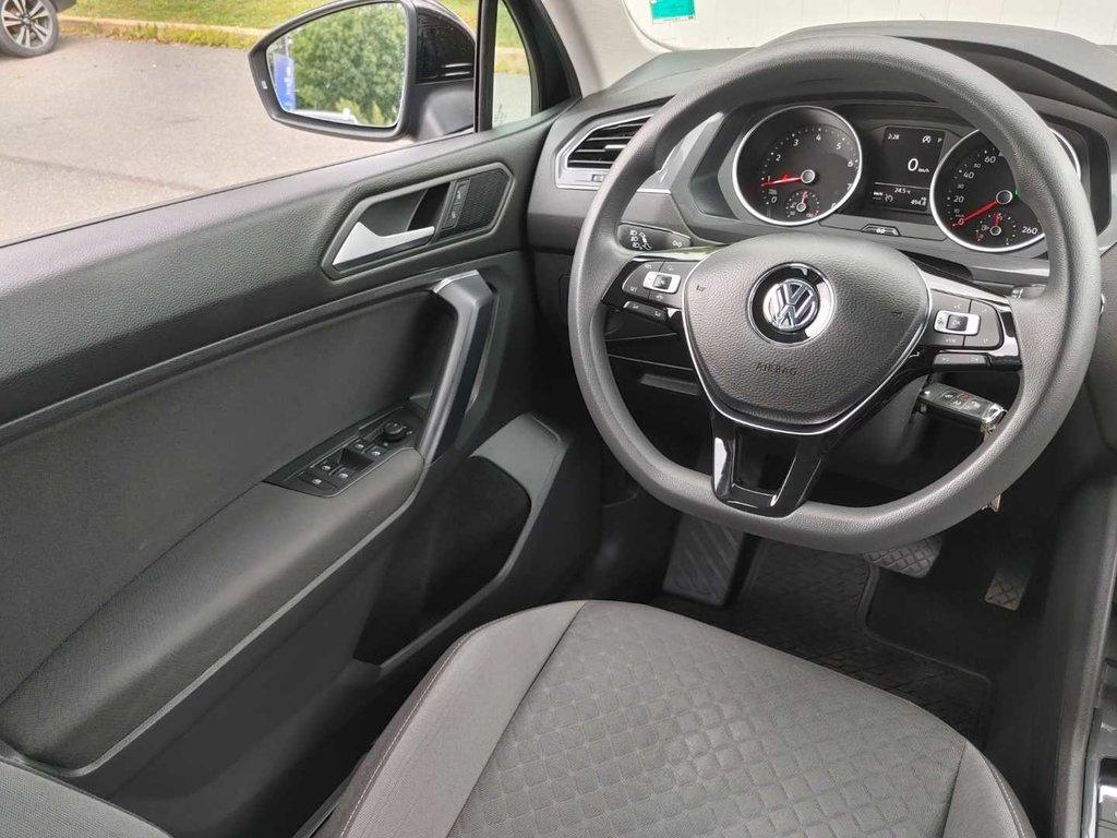 Volkswagen Tiguan TRENDLINE | Cam | USB | HtdSeat | Warranty to 2026 2021 à Saint John, Nouveau-Brunswick - 41 - w1024h768px