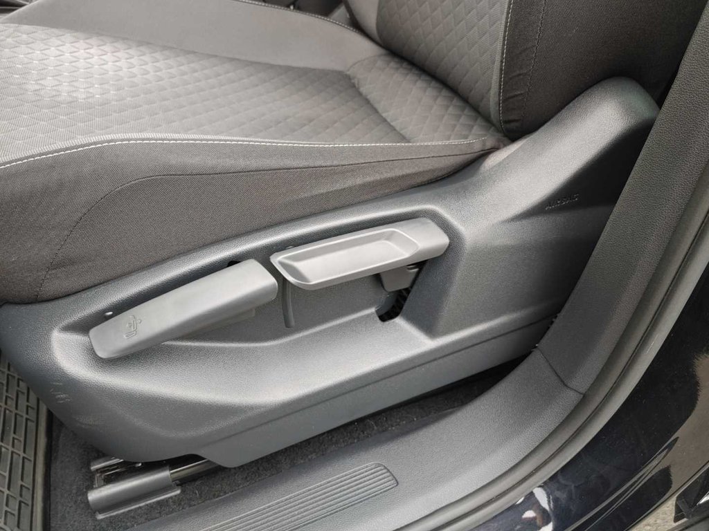 Volkswagen Tiguan TRENDLINE | Cam | USB | HtdSeat | Warranty to 2026 2021 à Saint John, Nouveau-Brunswick - 26 - w1024h768px