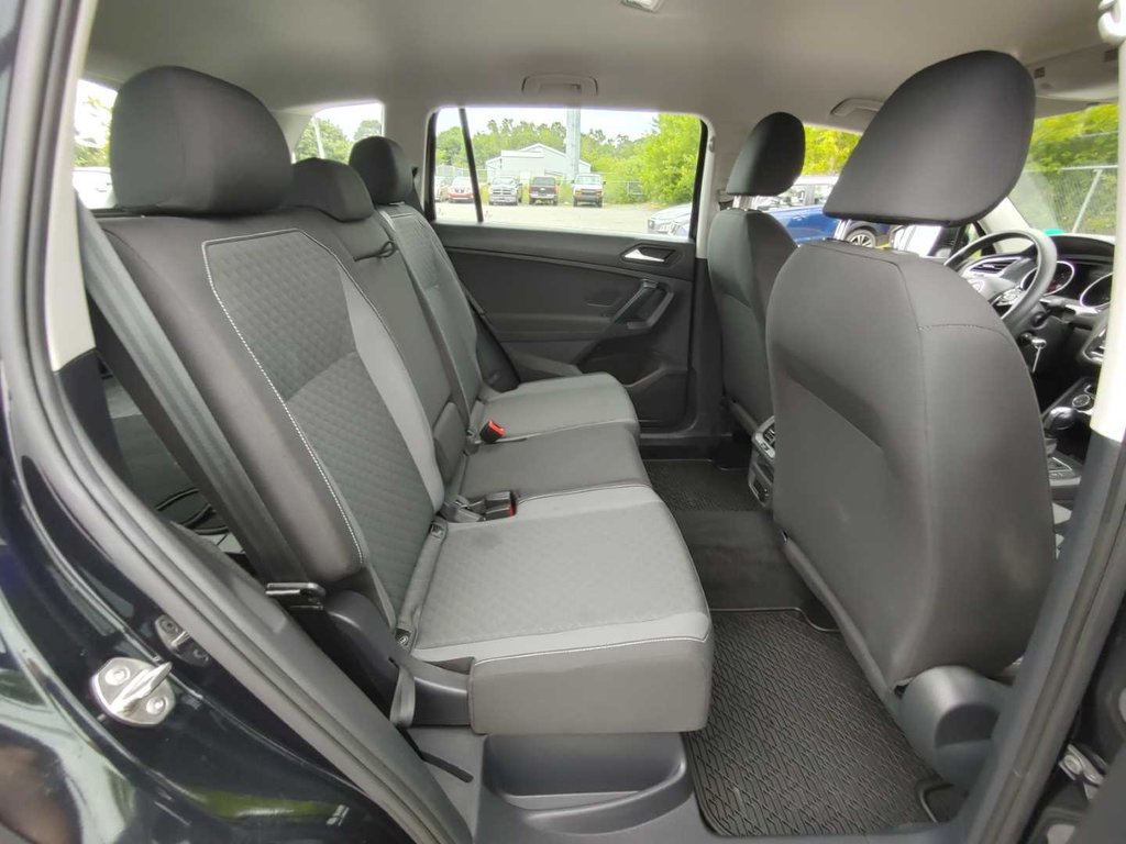 Volkswagen Tiguan TRENDLINE | Cam | USB | HtdSeat | Warranty to 2026 2021 à Saint John, Nouveau-Brunswick - 34 - w1024h768px