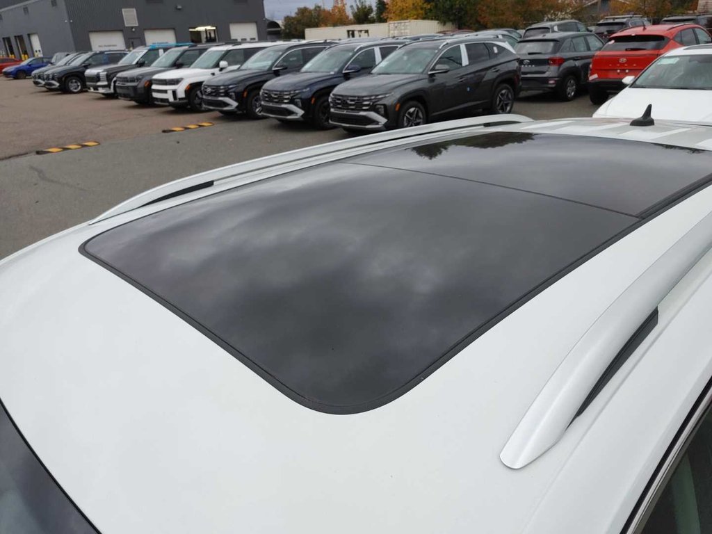 2021 Volkswagen Tiguan United | Roof | Cam | USB | Heated Seats in Saint John, New Brunswick - 14 - w1024h768px