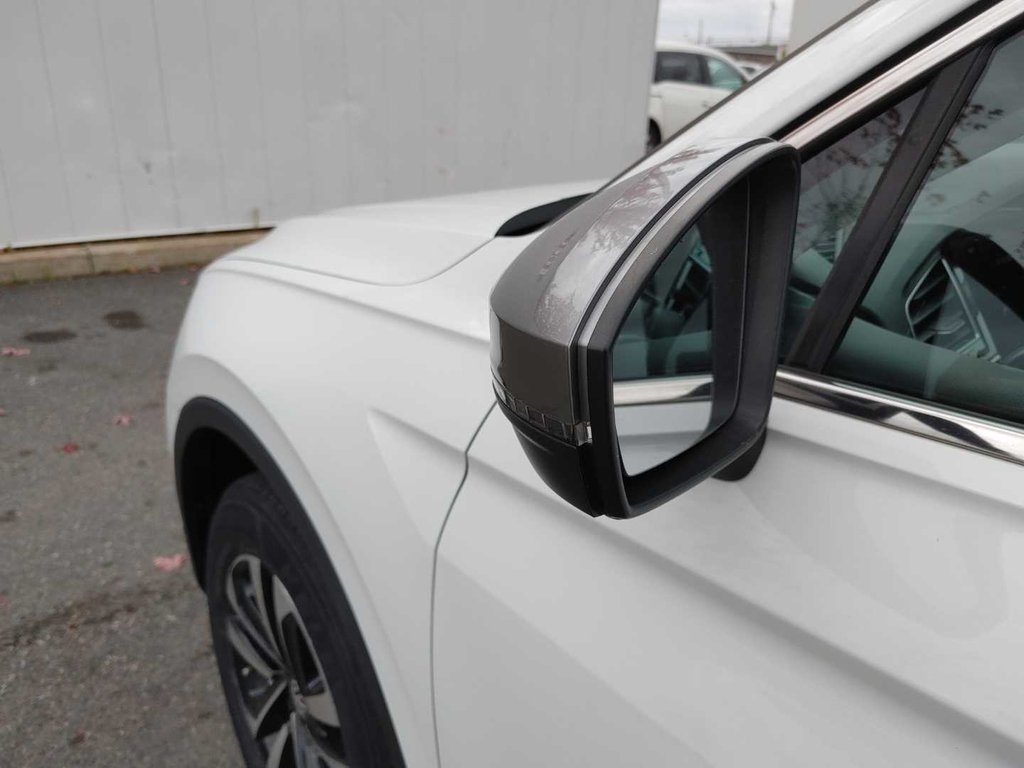 2021 Volkswagen Tiguan United | Roof | Cam | USB | Heated Seats in Saint John, New Brunswick - 13 - w1024h768px